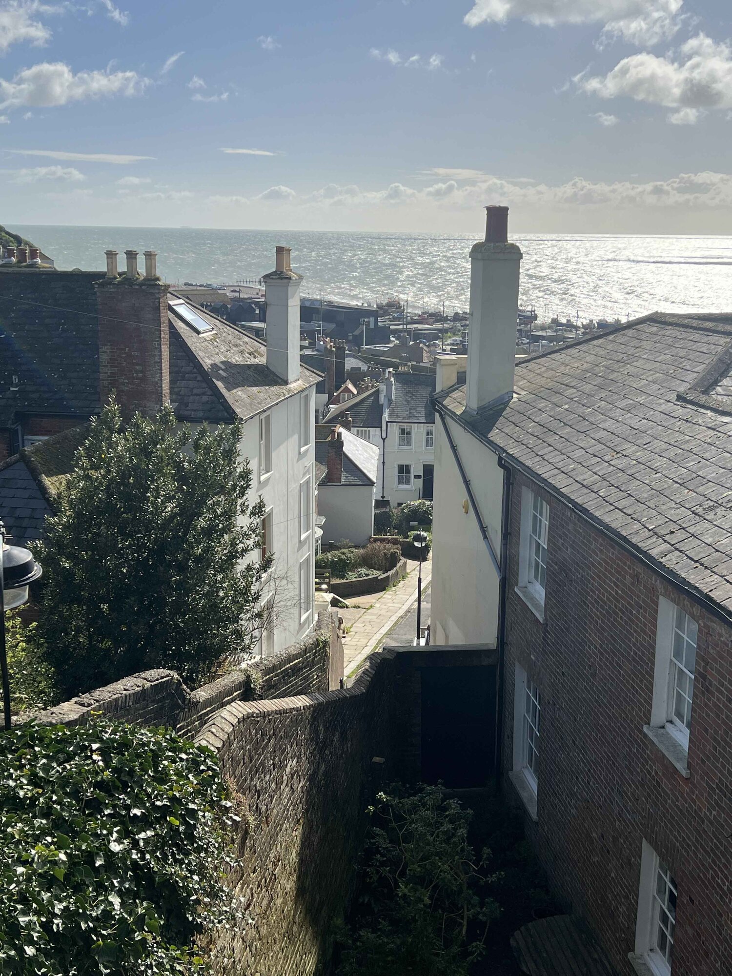 22 Side view of house and West Hill House
