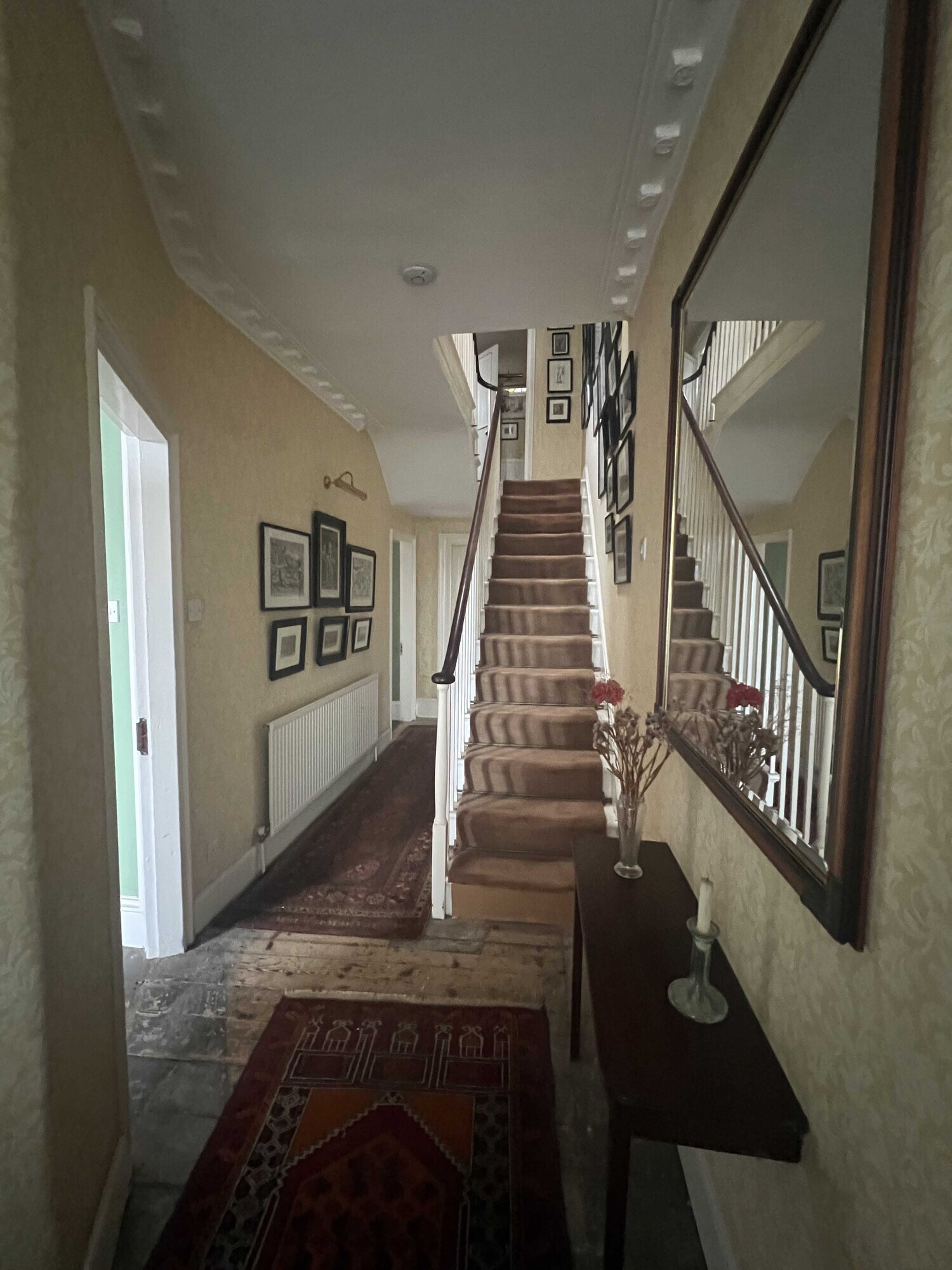 22 Staircase from hallway
